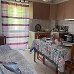 Kleio's Apartament *